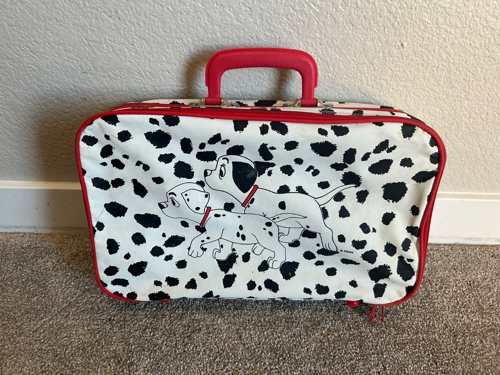 Vintage 101 Dalmatians Disney Travel Suitcase Kids Polka Dot Puppy White 90s Vintage 101 Dalmatians Disney Travel Suitcase Kids Polka Dot Puppy White 90s