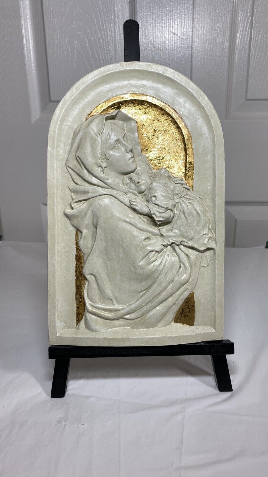 Madonna and Child Icon Arched Christ Jesus Virgin Mary in Gold Leaf Resin 11.25\