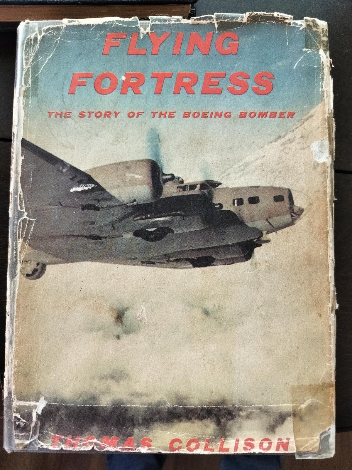 WWII 1943 Flying Fortress B-17 Book Signed by 40+ Boeing Factory Workers Aces WWII 1943 Flying Fortress B-17 Book Signed by 40+ Boeing Factory Workers Aces