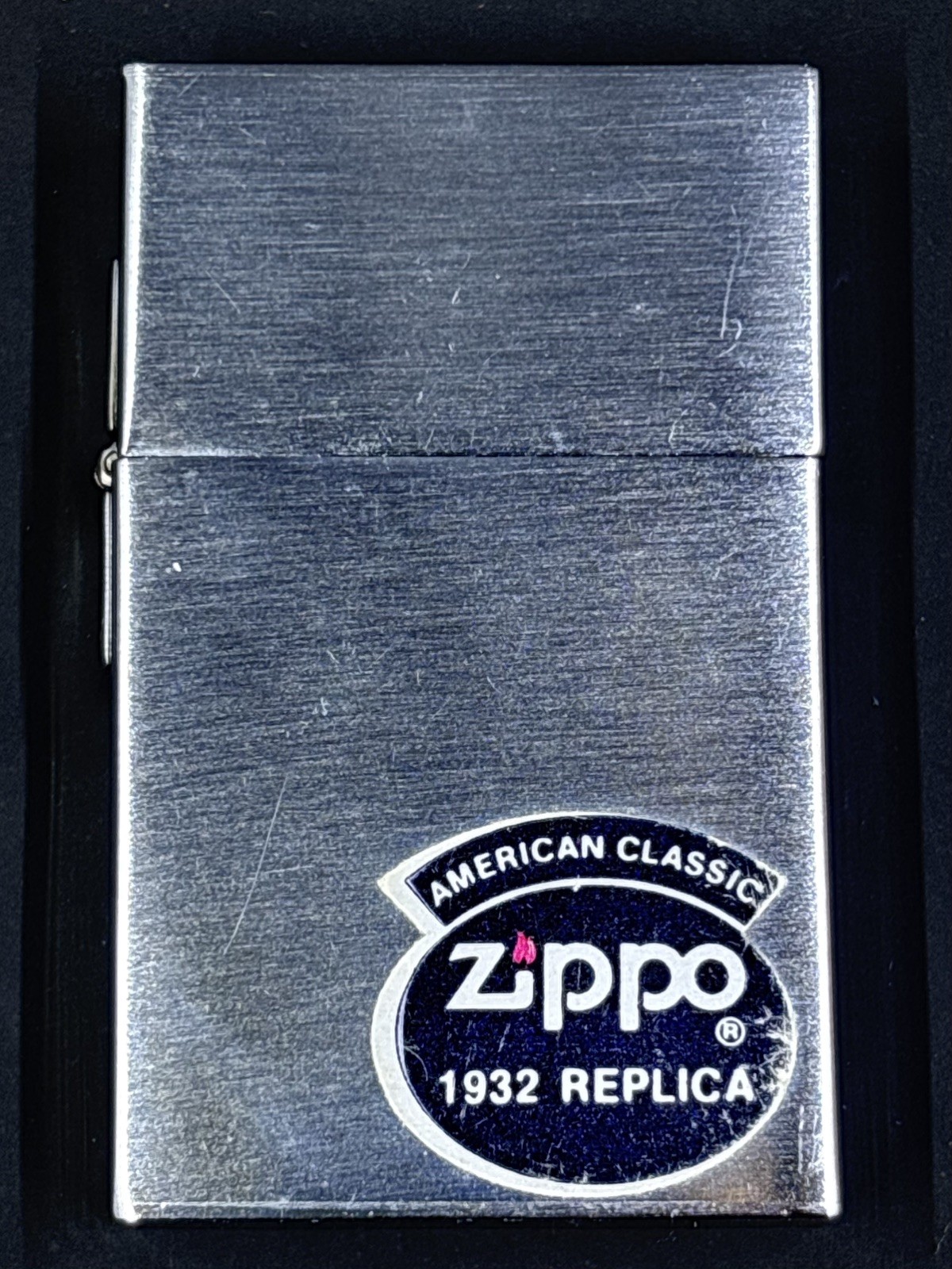 ZIPPO LIGHTER 1932 REPLICA OUTSIDE HINGE UNFIRED NEW BRUSHED CHROME 1988 FIRST ZIPPO LIGHTER 1932 REPLICA OUTSIDE HINGE UNFIRED NEW BRUSHED CHROME 1988 FIRST