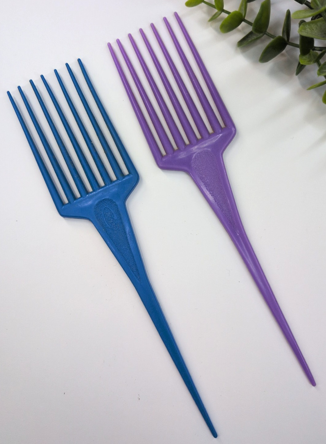 LOT 2💙80's Retro Vintage Goody Unbreakable Hair Lifts Pick Comb 6228 Style LOT 2💙80's Retro Vintage Goody Unbreakable Hair Lifts Pick Comb 6228 Style