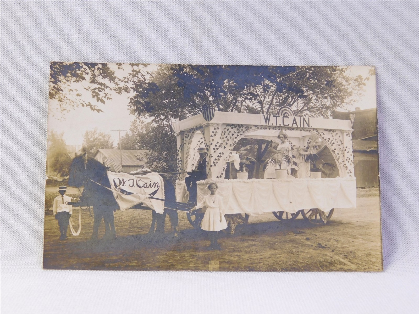 Antique 1910s RPPC Cain Shoes E.T. Carlson Aledo Illinois PostCard Parade Float