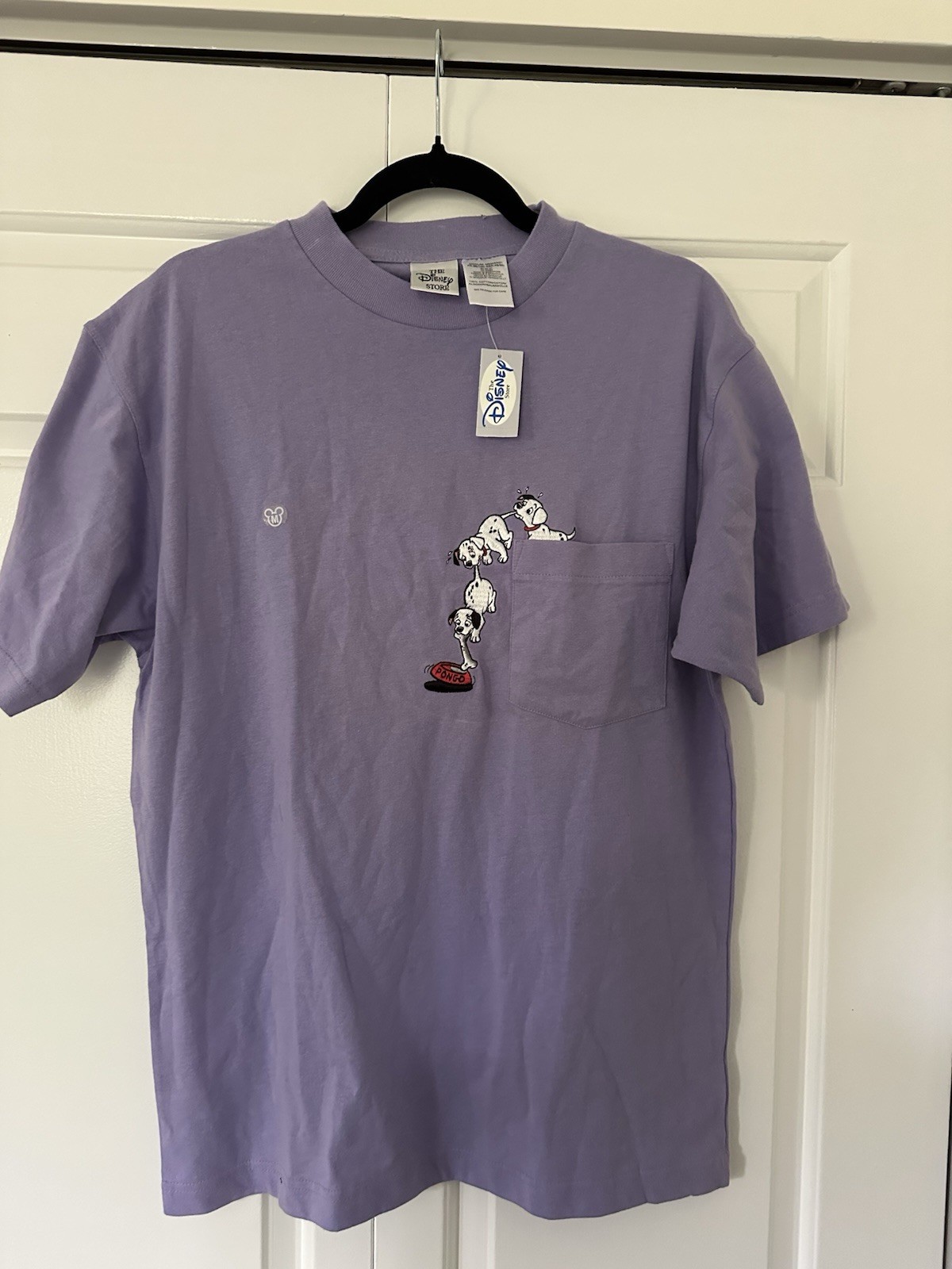 Vintage Disney Store 101 Dalmatians Pongo Pocket T-Shirt Medium NWT 90s Rare Vintage Disney Store 101 Dalmatians Pongo Pocket T-Shirt Medium NWT 90s Rare