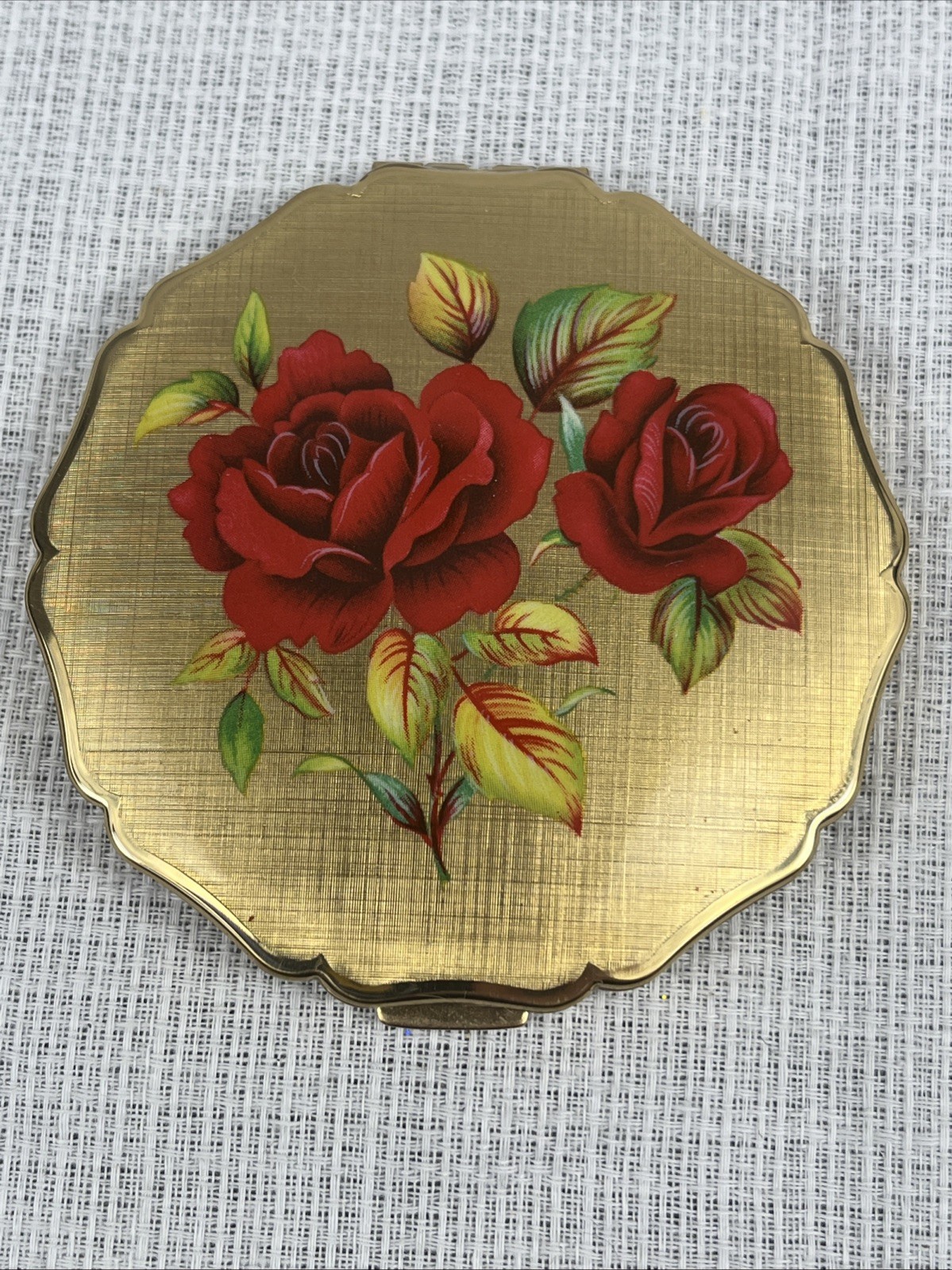 Vintage Stratton Made in England Gold with Enamel Roses Compact Vintage Stratton Made in England Gold with Enamel Roses Compact
