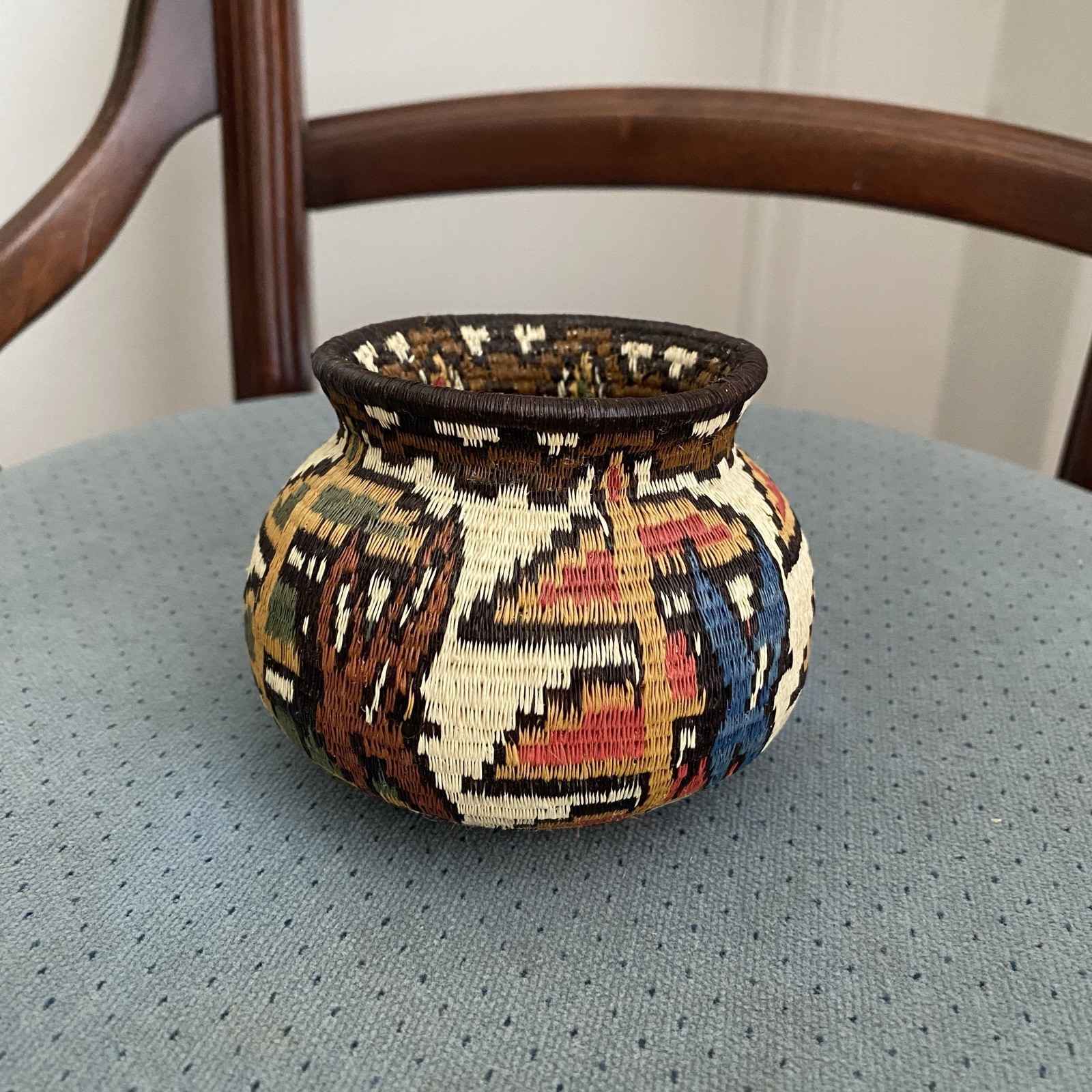 VTG Wounaan Embera Chunga Fiber and Black Palm Basket, MASTER WEAVER Quality VTG Wounaan Embera Chunga Fiber and Black Palm Basket, MASTER WEAVER Quality