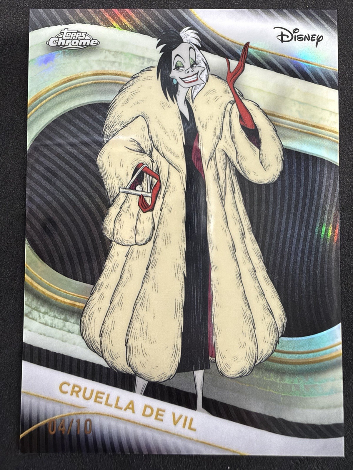2025 Topps Chrome Disney #103 Cruella de Vil Black Refractor /10 2025 Topps Chrome Disney #103 Cruella de Vil Black Refractor /10