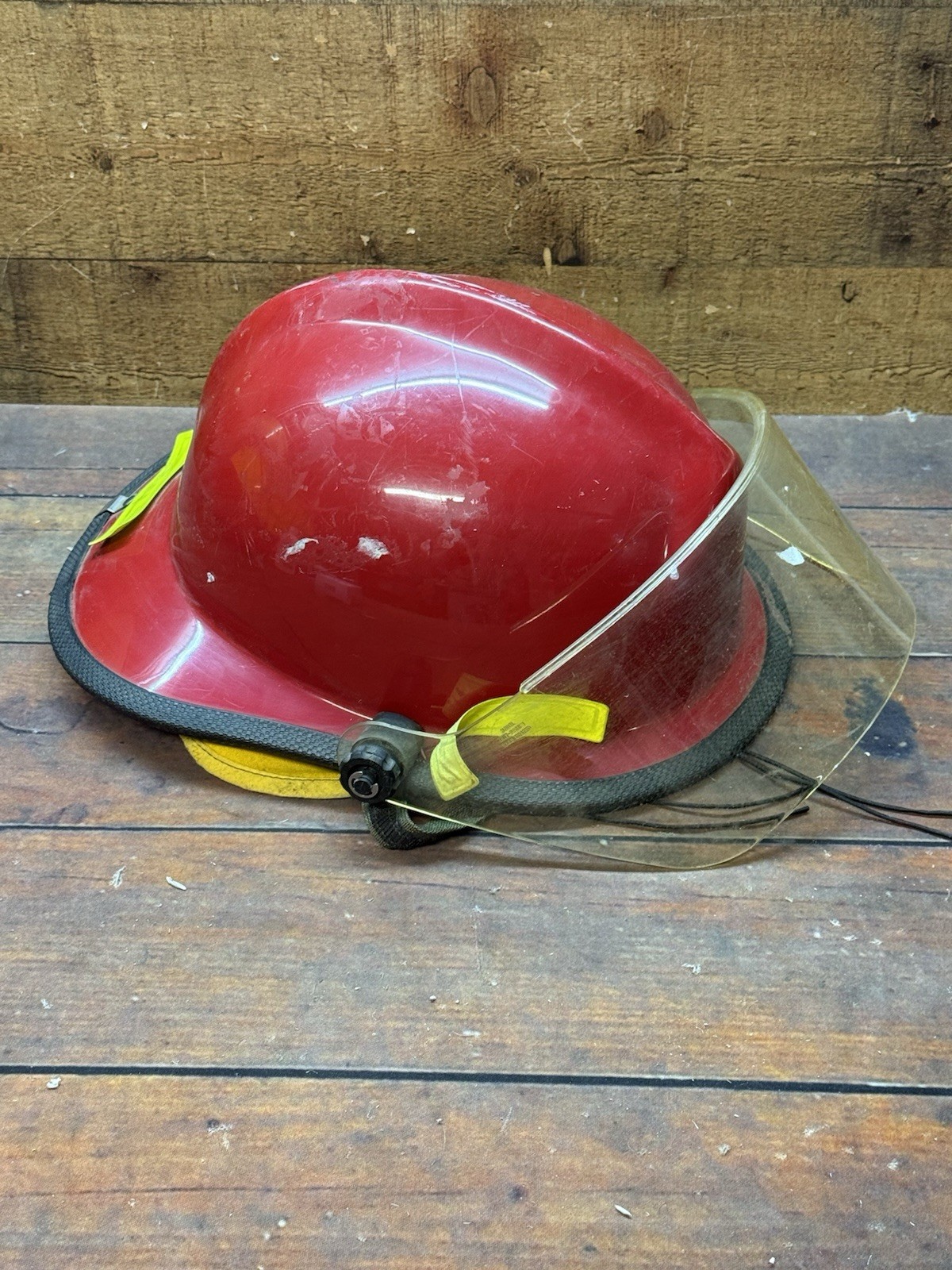 Cairns Firefighter Helmet Red w/ Paulson Face Shield – Vintage Fire Dept Gear