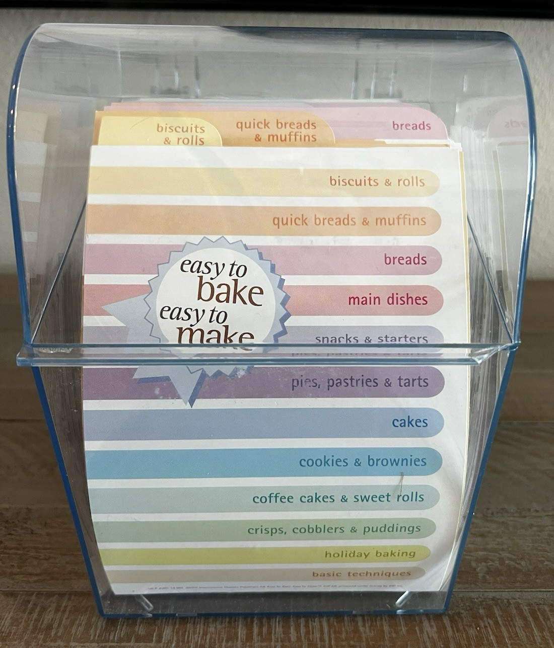 Vintage Easy to Bake Easy to Make 290+ Recipe Cards Blue Storage Case Vintage Easy to Bake Easy to Make 290+ Recipe Cards Blue Storage Case