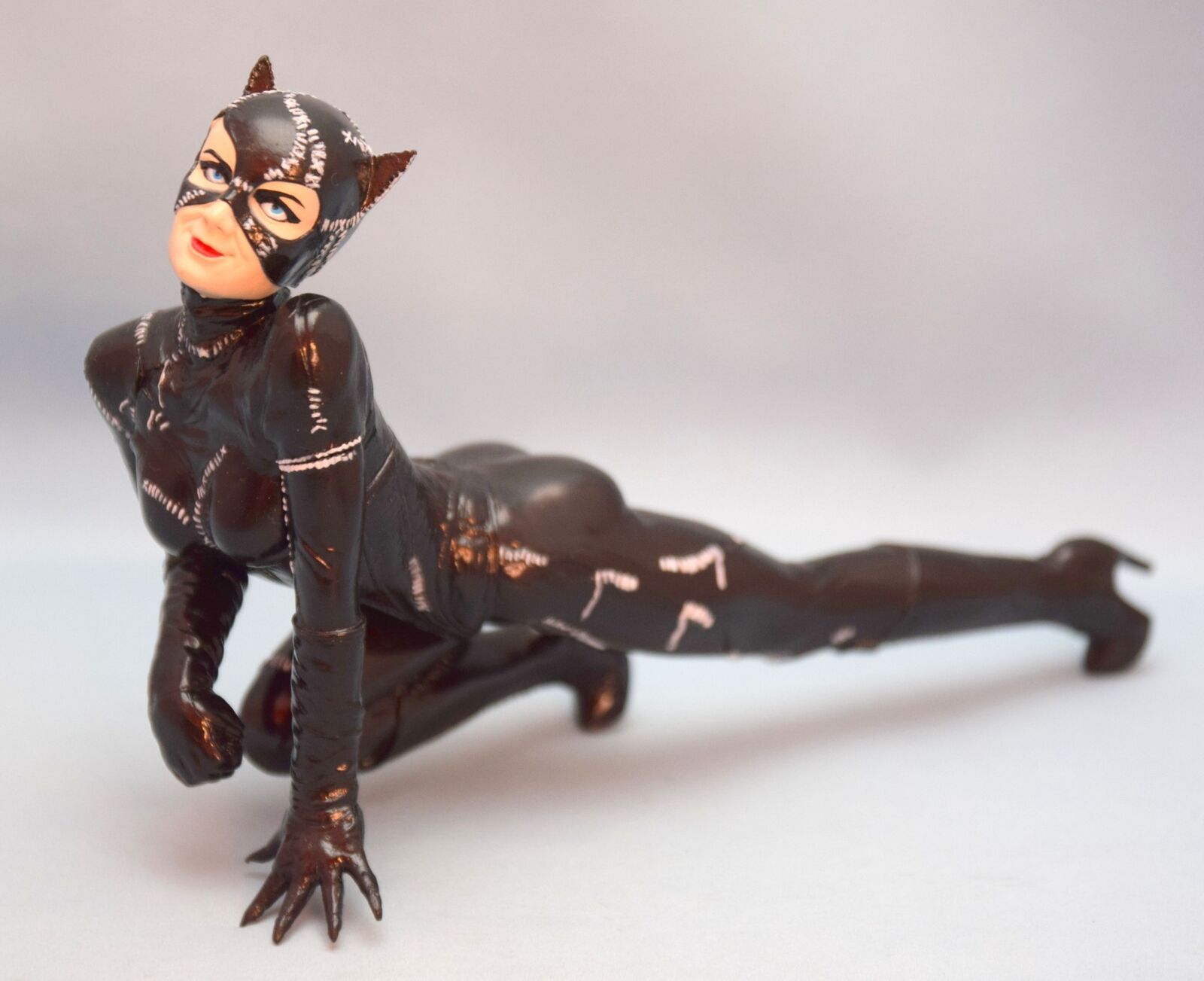 Tsukuda Hobby 1/6 Catwoman Michelle Pfeiffer Prepainted Model Figure NIB