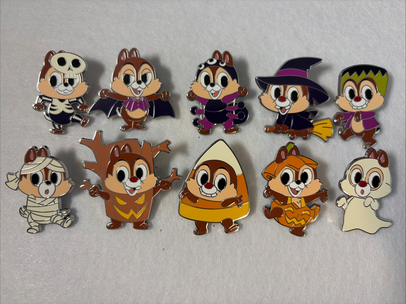 2026 Disney Parks Chip & Dale Mystery Pins Full Set 10 Pcs Halloween 2026 Disney Parks Chip & Dale Mystery Pins Full Set 10 Pcs Halloween