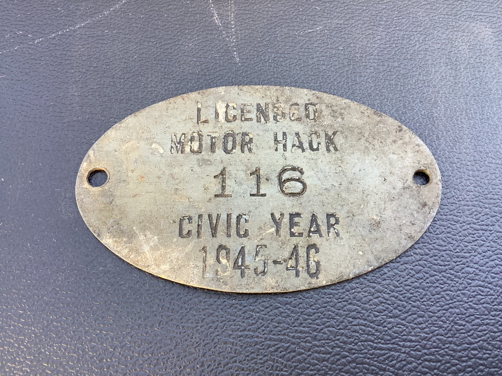 Vintage 1945-46 Motor Hack Badge Taxi License 116