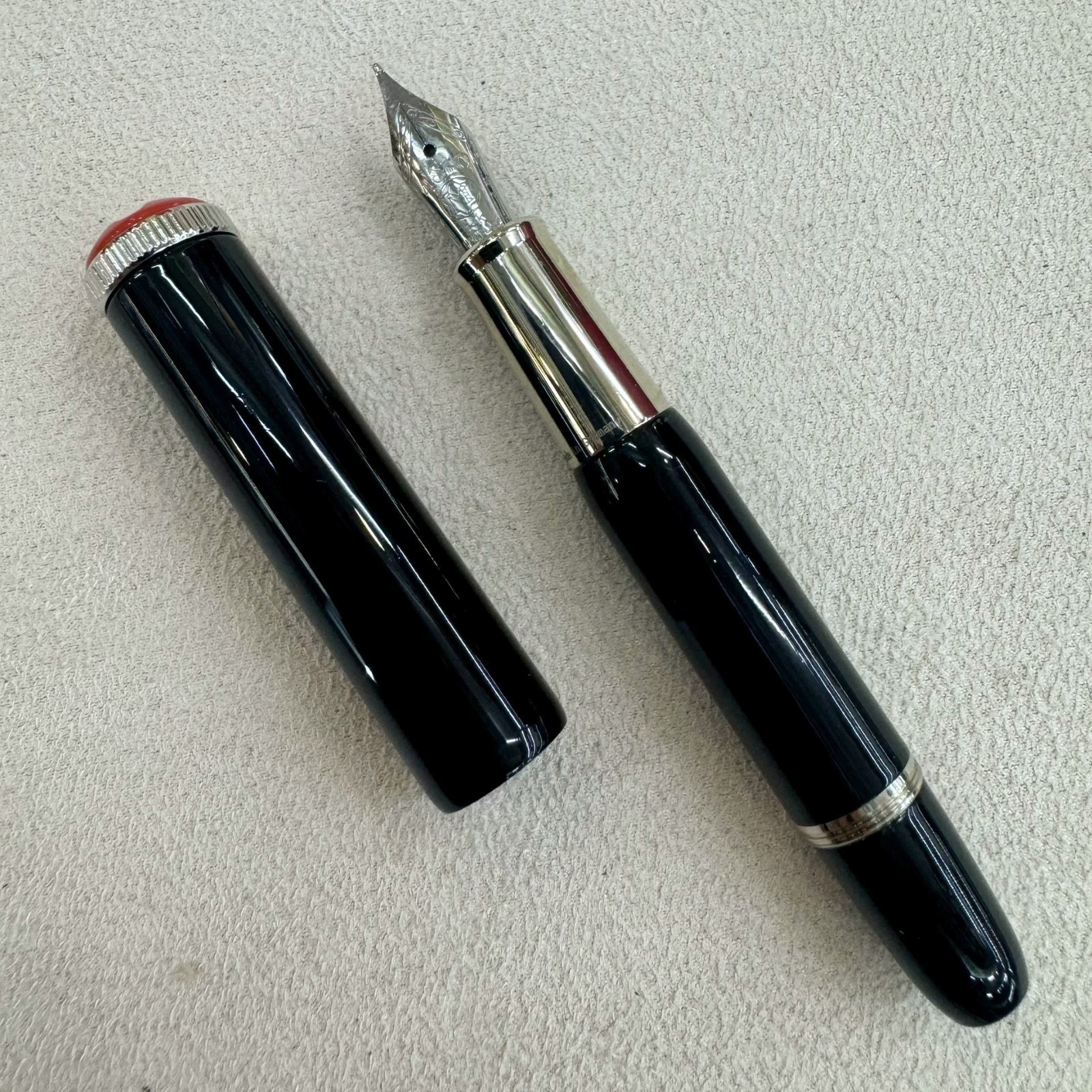 Montblanc Schreiberling Baby Mini Black Fountain Pen With Luxury Gift Box Montblanc Schreiberling Baby Mini Black Fountain Pen With Luxury Gift Box