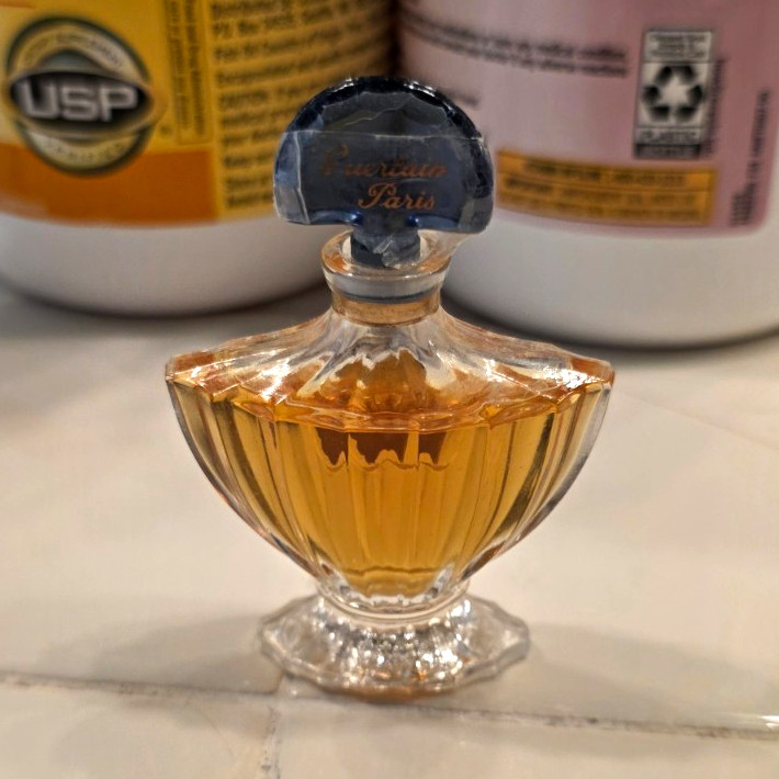 Guerlain Paris Collectible Commercial Perfume Miniature Bottle