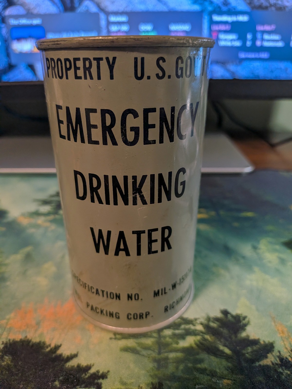 Vintage U.S. Military Emergency Drinking Water Can MIL-W-15117A Sealed Full Vintage U.S. Military Emergency Drinking Water Can MIL-W-15117A Sealed Full