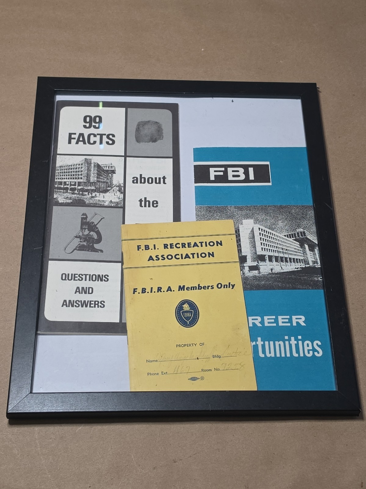 Vintage 1970-1960S FBI FEDERAL BUREAU OF INVESTIGATION RECRUITMENT BROCHURE S Vintage 1970-1960S FBI FEDERAL BUREAU OF INVESTIGATION RECRUITMENT BROCHURE S
