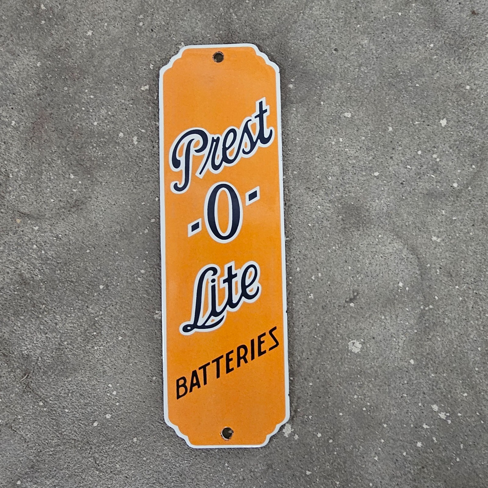 VINTAGE PREST O LITE OLD US GASOLINE OIL GAS PUMP ENAMEL PORCELAIN SIGN VINTAGE PREST O LITE OLD US GASOLINE OIL GAS PUMP ENAMEL PORCELAIN SIGN
