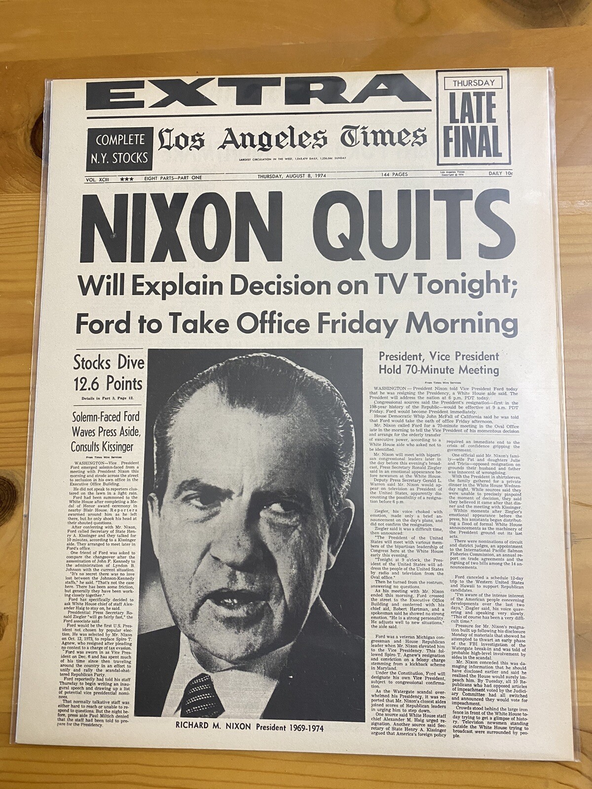 VINTAGE NEWSPAPER HEADLINE ~ RICHARD NIXON RESIGNS OVER WATERGATE SCANDAL 1974