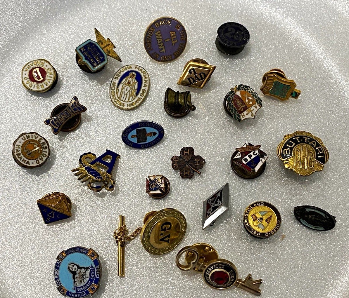 Lot of 24 Vtg Pins & Tie Tacks – Enamel, Fraternal, Religious, KofC, Habana, Etc