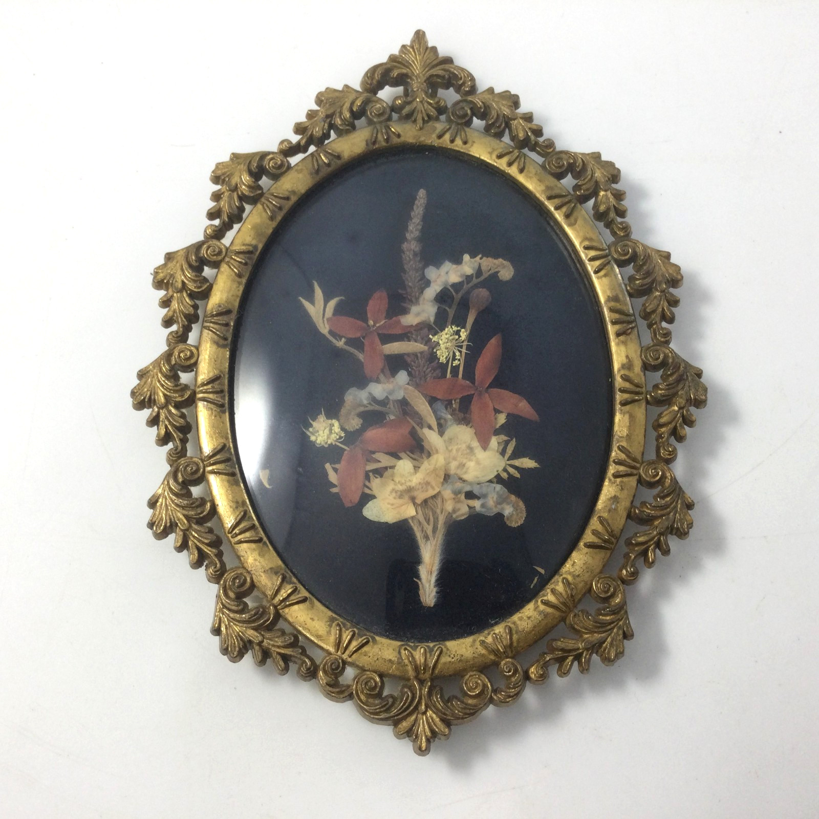 Vintage Dry Flowers Picture Ornate Brass Gold Tone Oval Frame Convex Glass Vintage Dry Flowers Picture Ornate Brass Gold Tone Oval Frame Convex Glass
