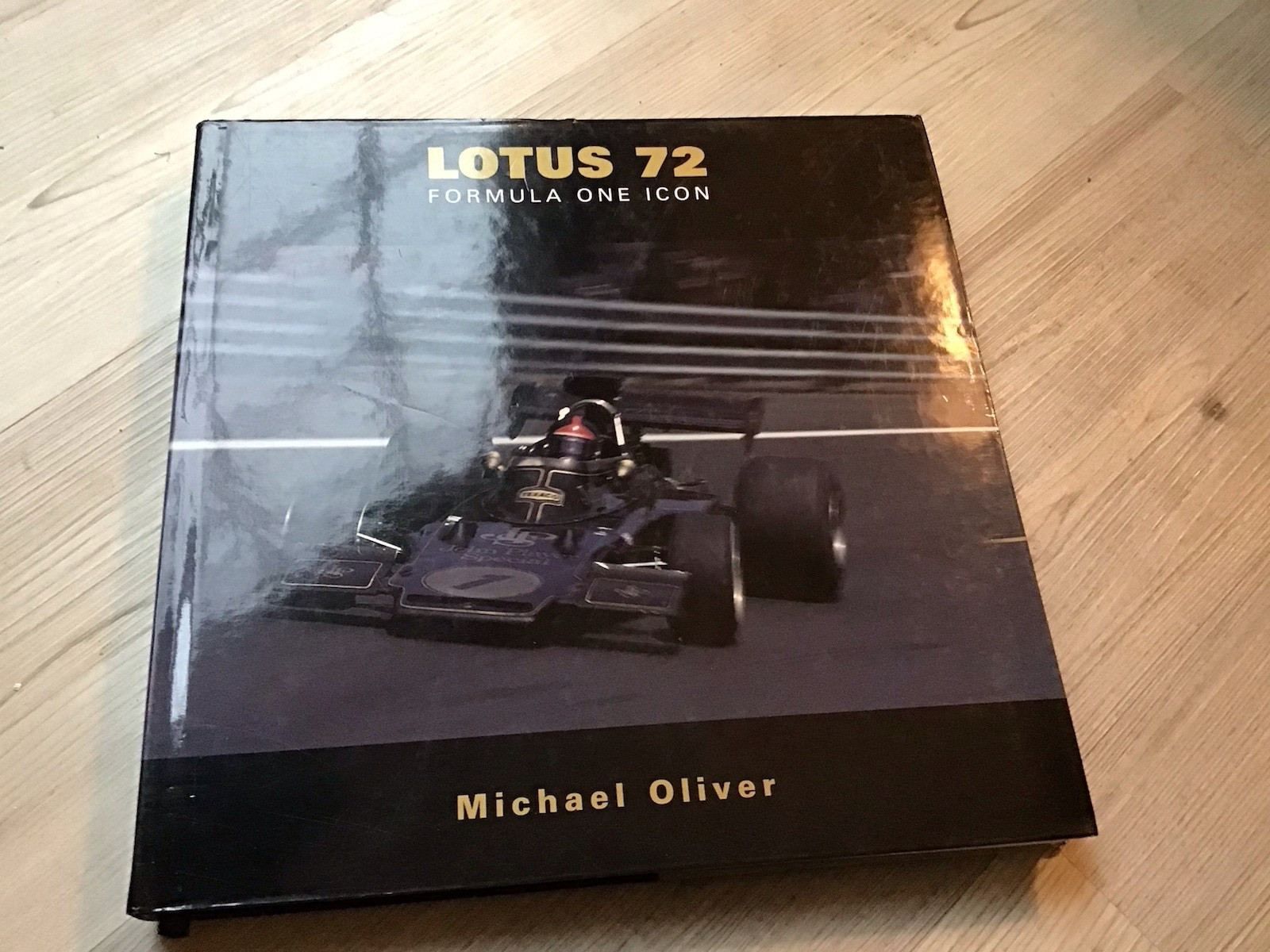 AUTOMOBILIA/LOTUS 72 F1 ICON/CHAPMAN/JPS/ANDRETTI/FITTIPALDI/MONACO/MONZA
