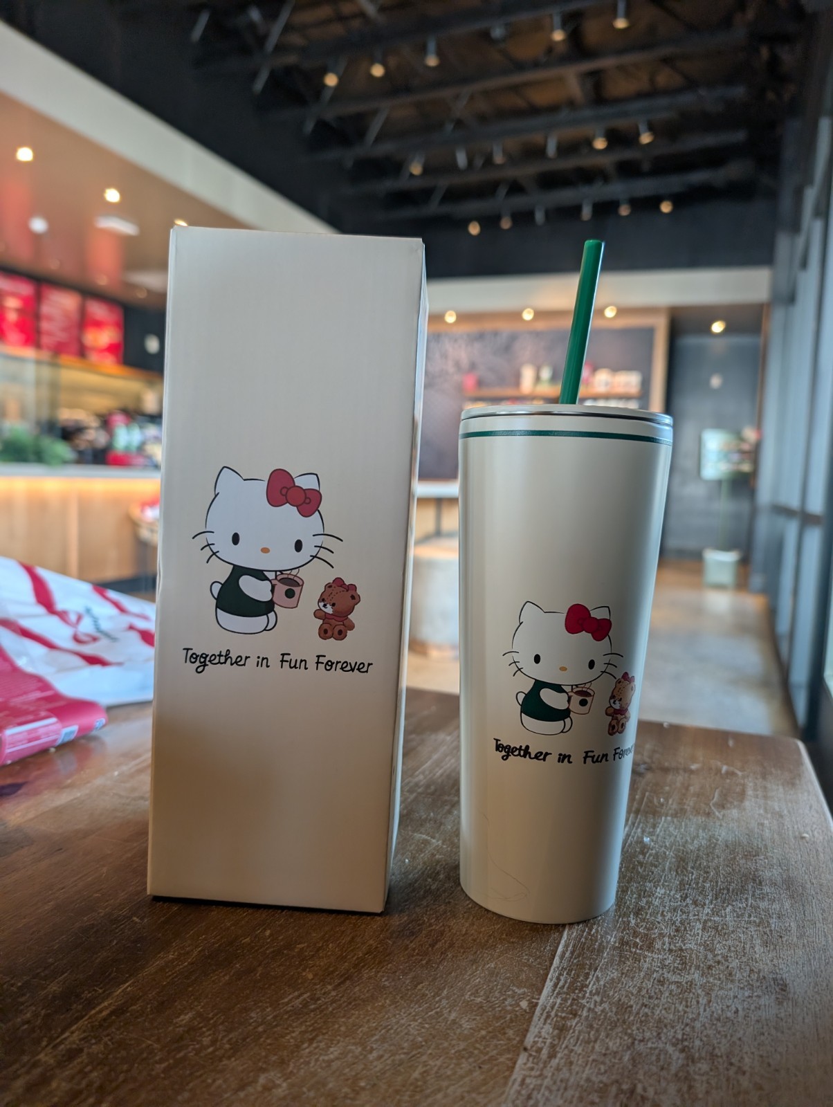 NEW Starbucks Hello Kitty 50th Anniversary Grande Cup 16Oz Limited Edition RARE NEW Starbucks Hello Kitty 50th Anniversary Grande Cup 16Oz Limited Edition RARE