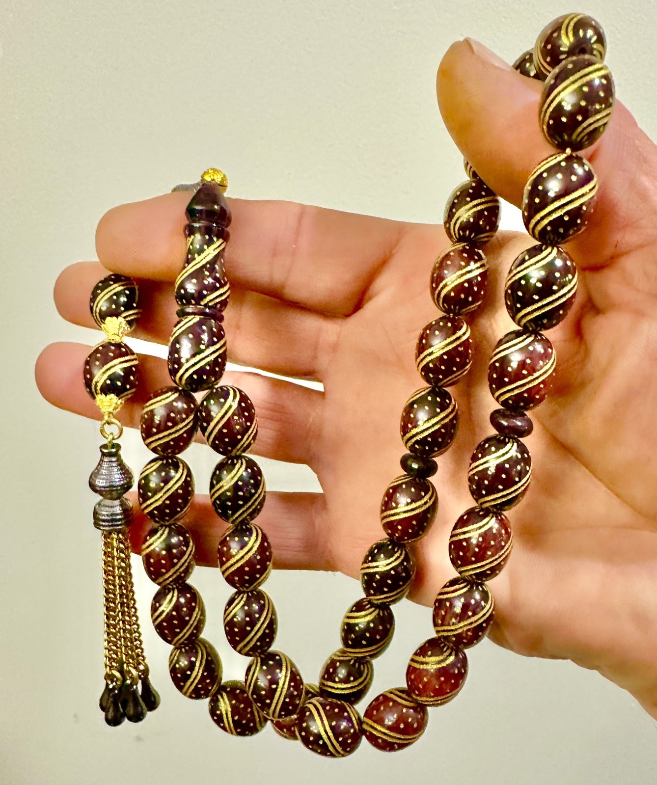 A magnificent Islamic prayer rosary made of Misky - مسباح-سبحة جميلة من المسكي A magnificent Islamic prayer rosary made of Misky - مسباح-سبحة جميلة من المسكي