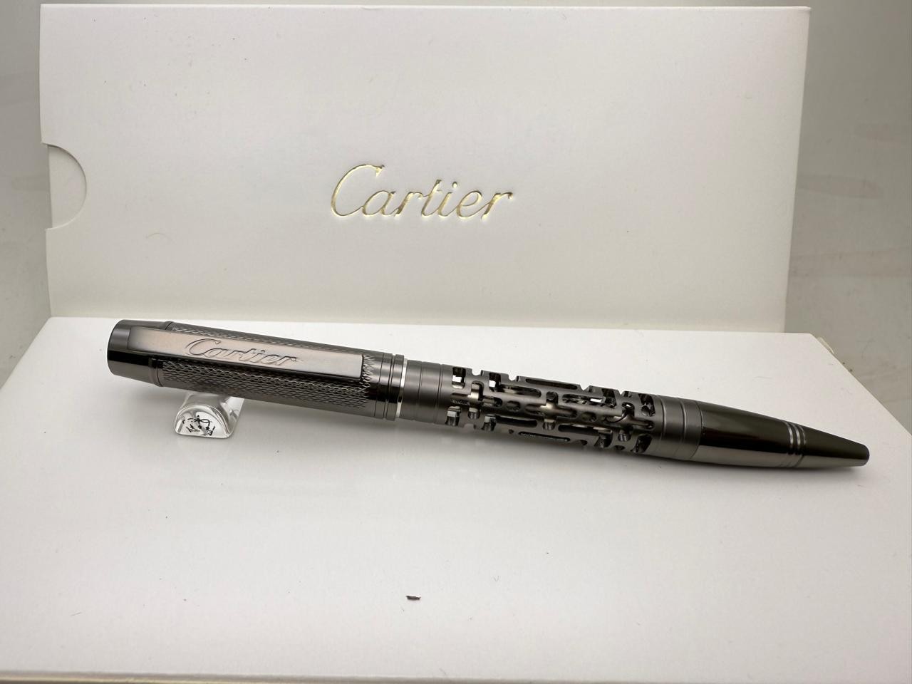 Rare Cartier Santos De Cartier Special Limited Edition Collectable Ballpoint Pen Rare Cartier Santos De Cartier Special Limited Edition Collectable Ballpoint Pen