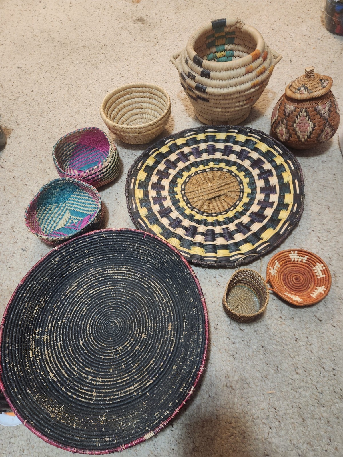 Beautiful Lot Of 9 Mixed Baskets - Native American, African, Etc. Beautiful Lot Of 9 Mixed Baskets - Native American, African, Etc.
