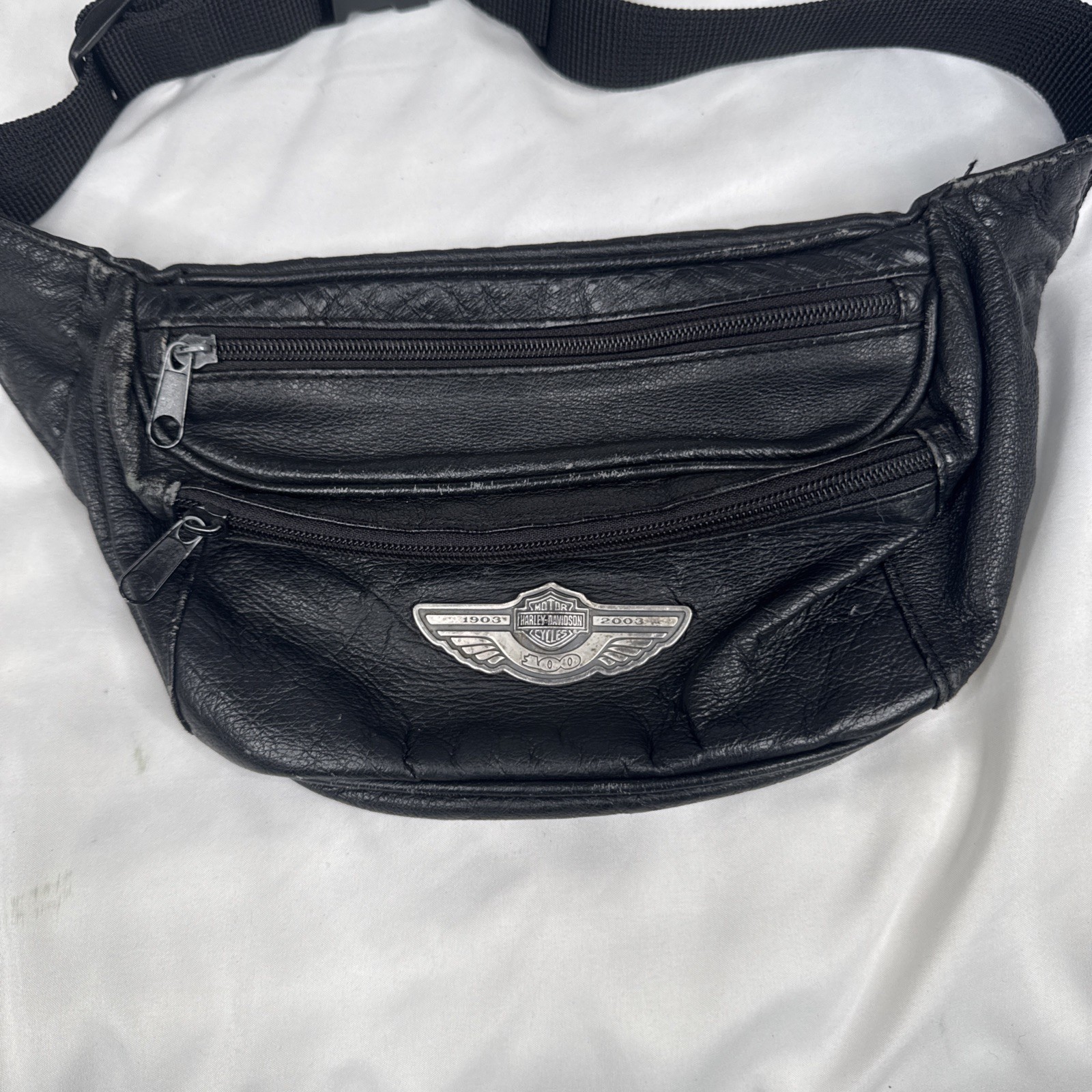 NWT Harley-Davidson 100th Anniversary Leather Belt Bag Fanny Pack 2003 97684-03V NWT Harley-Davidson 100th Anniversary Leather Belt Bag Fanny Pack 2003 97684-03V