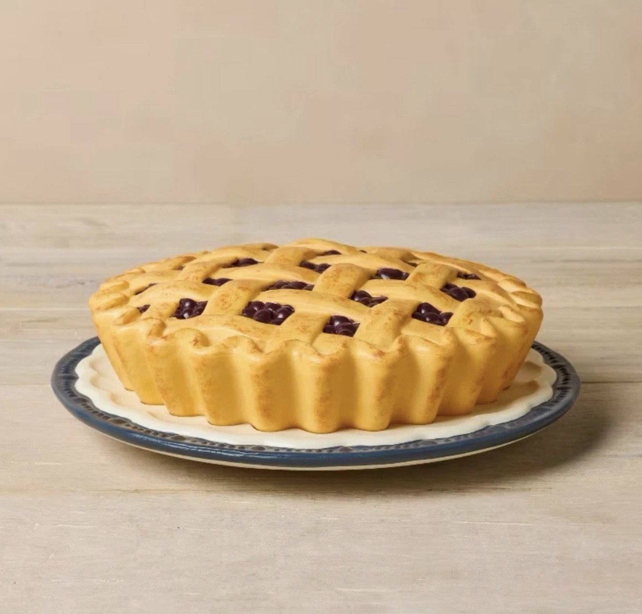 NEW John Derian for Target Lighted 9" Blueberry Pie LED Blow Mold 2025