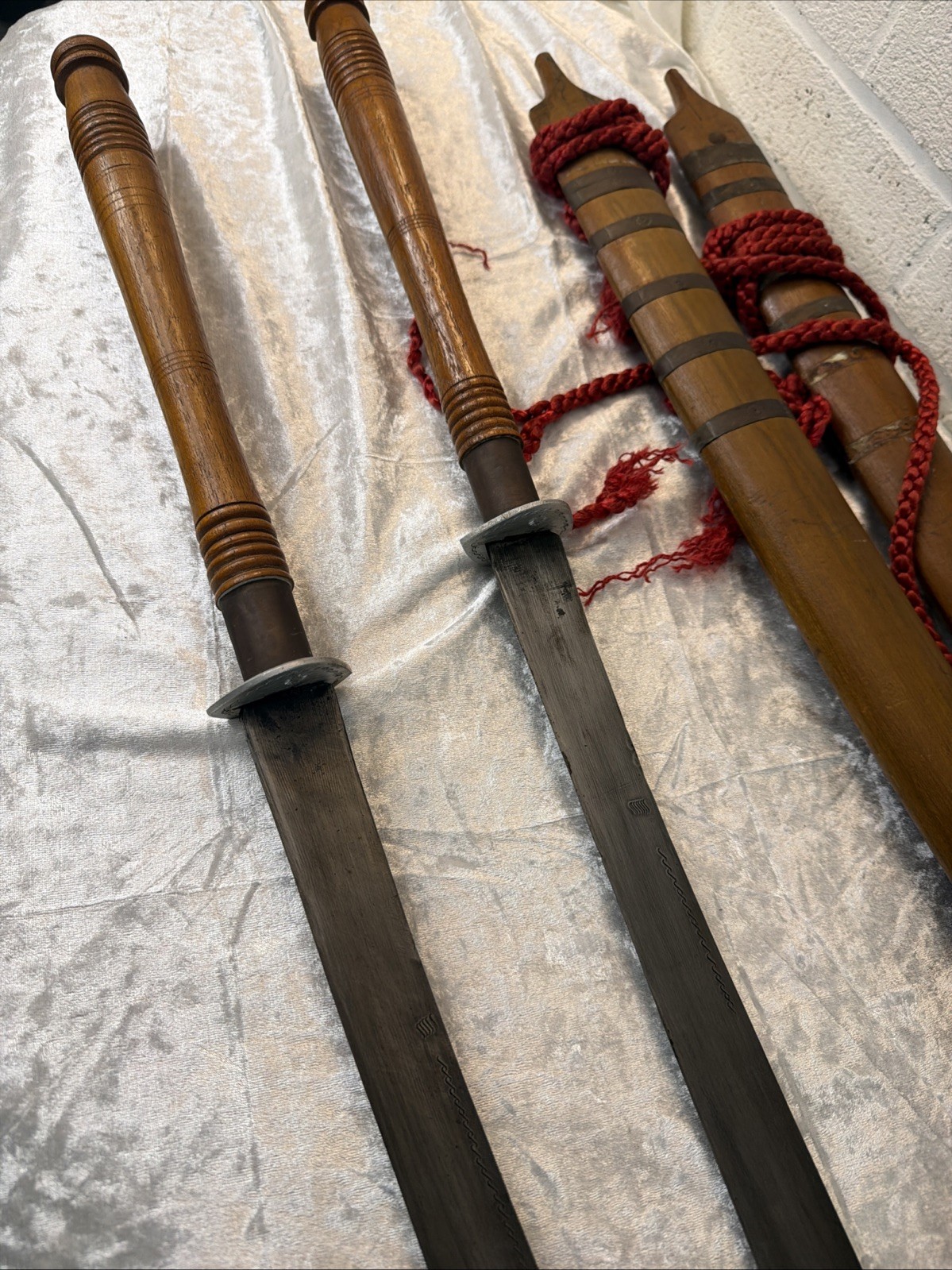 Vintage Pair of Thai Daab Dha Swords (Aranyik Markings) Vintage Pair of Thai Daab Dha Swords (Aranyik Markings)