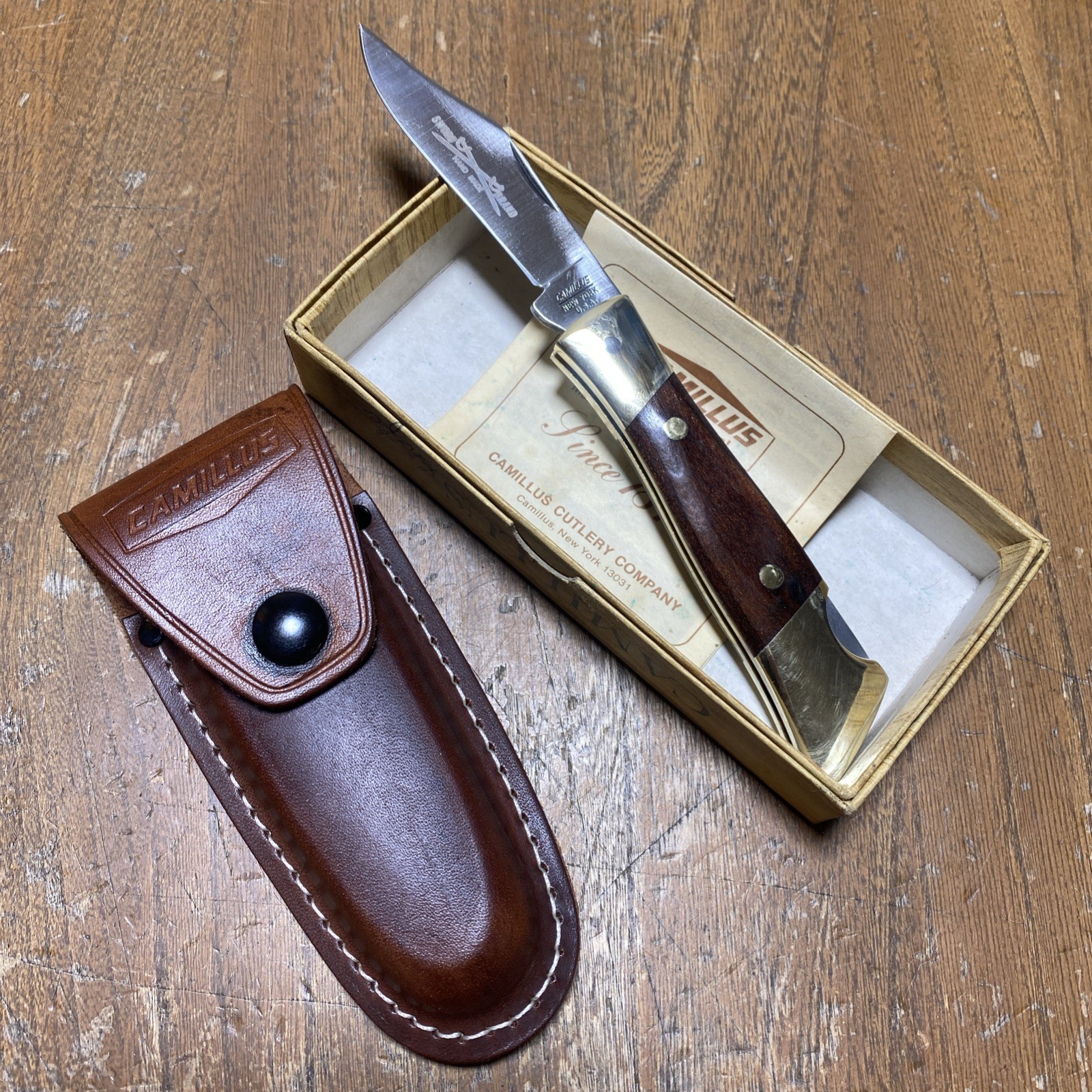 Camillus NY USA 3 Sword Brand Lockback Folding Knife Brass Wood Case Box Papers