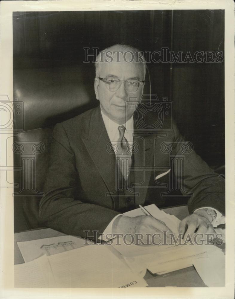 1962 Press Photo Lewis Strauss Writes Book Of Amer. History, \