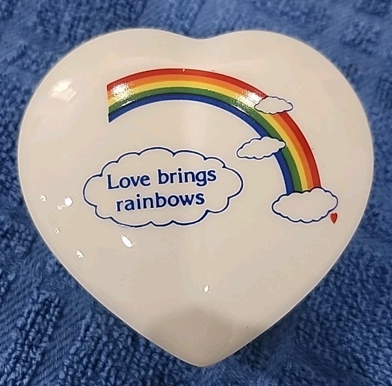 Vintage 1980s Heart "Love Brings Rainbows" Trinket Dish Vintage 1980s Heart "Love Brings Rainbows" Trinket Dish