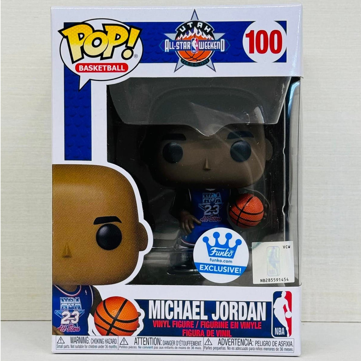 Funko Pop NBA Basketball - Michael Jordan #100  Funko Shop Exclusive