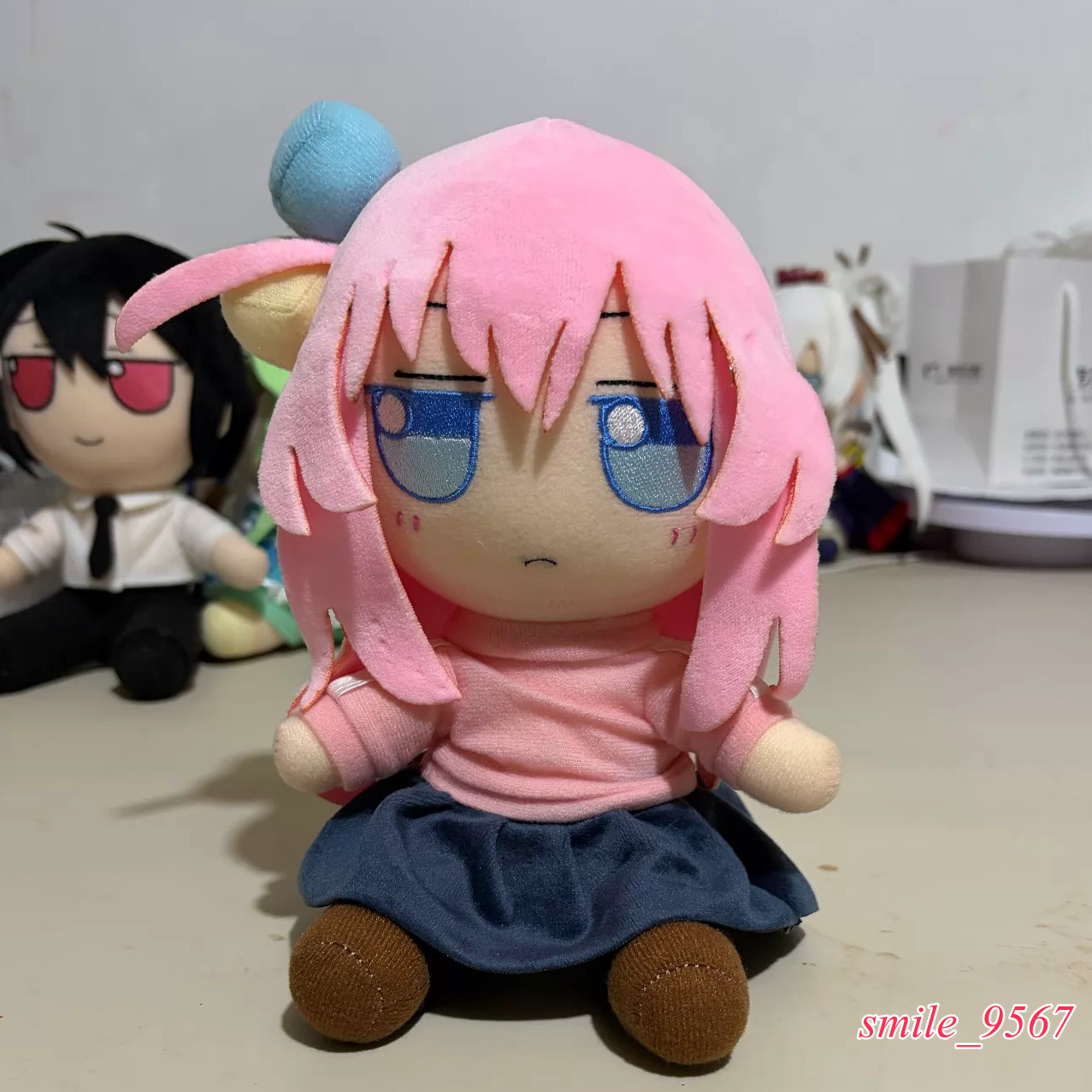 Bocchi the Rock Hitori Gotoh Bocchi‑chan Fumo Stuffed Sitting Plush Doll 20cm Bocchi the Rock Hitori Gotoh Bocchi‑chan Fumo Stuffed Sitting Plush Doll 20cm