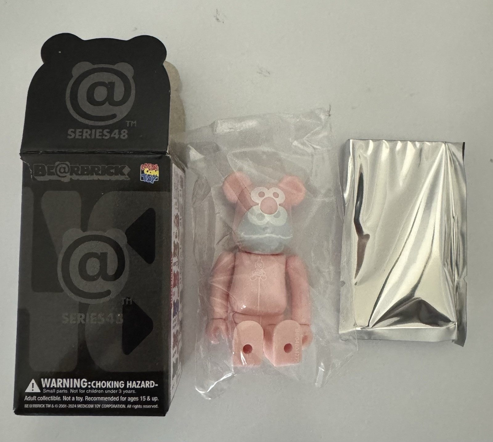 Bearbrick 🐻🧱 Series 48 Gelato Pique Elmo Cute - 100% Medicom Be@rbrick Bearbrick 🐻🧱 Series 48 Gelato Pique Elmo Cute - 100% Medicom Be@rbrick