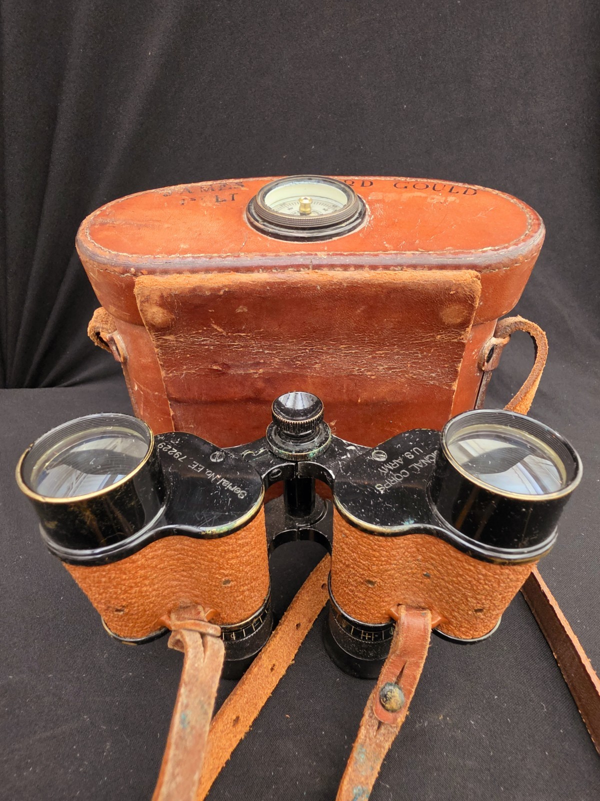 Vintage WWI Bausch & Lomb 6x30 Military Binoculars. Leather Crossed Rifles Case