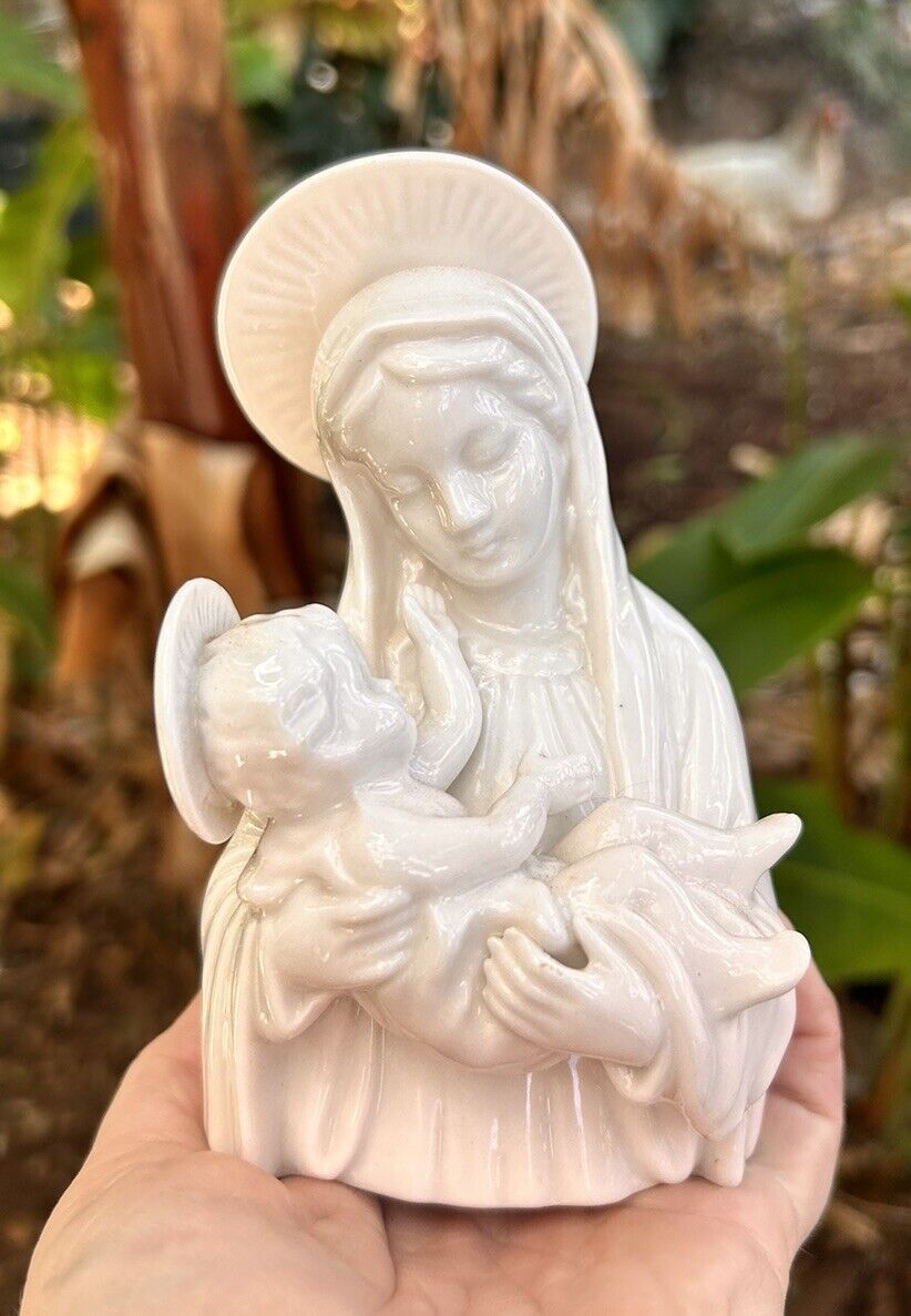 Vintage White Porcelain Virgin Mother Mary Madonna & Baby Jesus