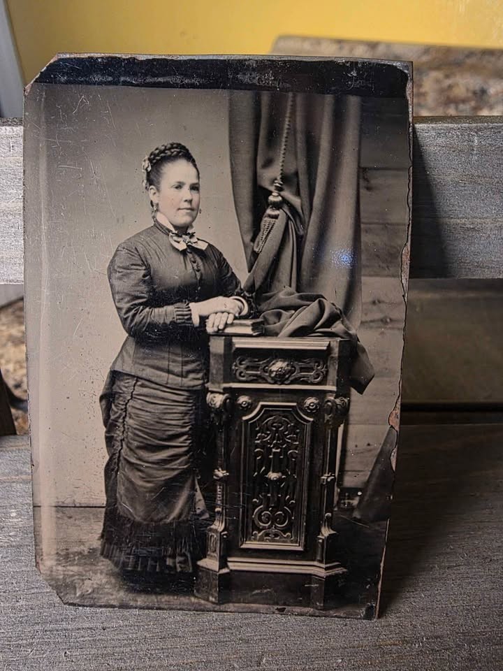Antique Victorian Tintype Photo Woman Ornate Dress Jewelry Studio Pedestal 1800s Antique Victorian Tintype Photo Woman Ornate Dress Jewelry Studio Pedestal 1800s