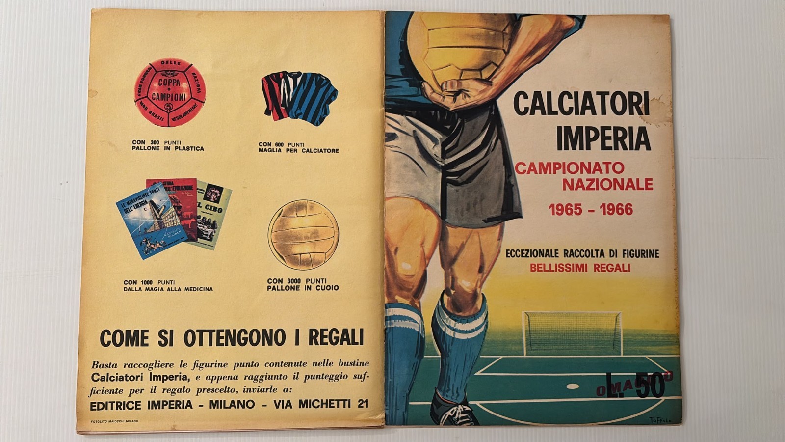 IMPERIA 1965/66 footballer figurine album almost complete, no badges.
