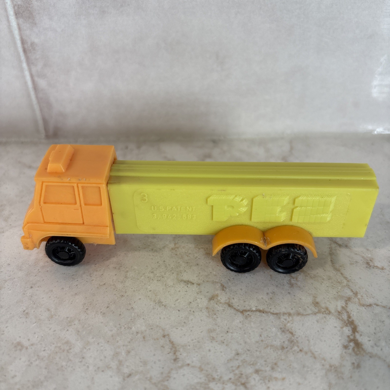 Vintage PEZ Truck Series B #13 No Feet Orange Cab Yellow Austria Pat 3.9 Rolling Vintage PEZ Truck Series B #13 No Feet Orange Cab Yellow Austria Pat 3.9 Rolling
