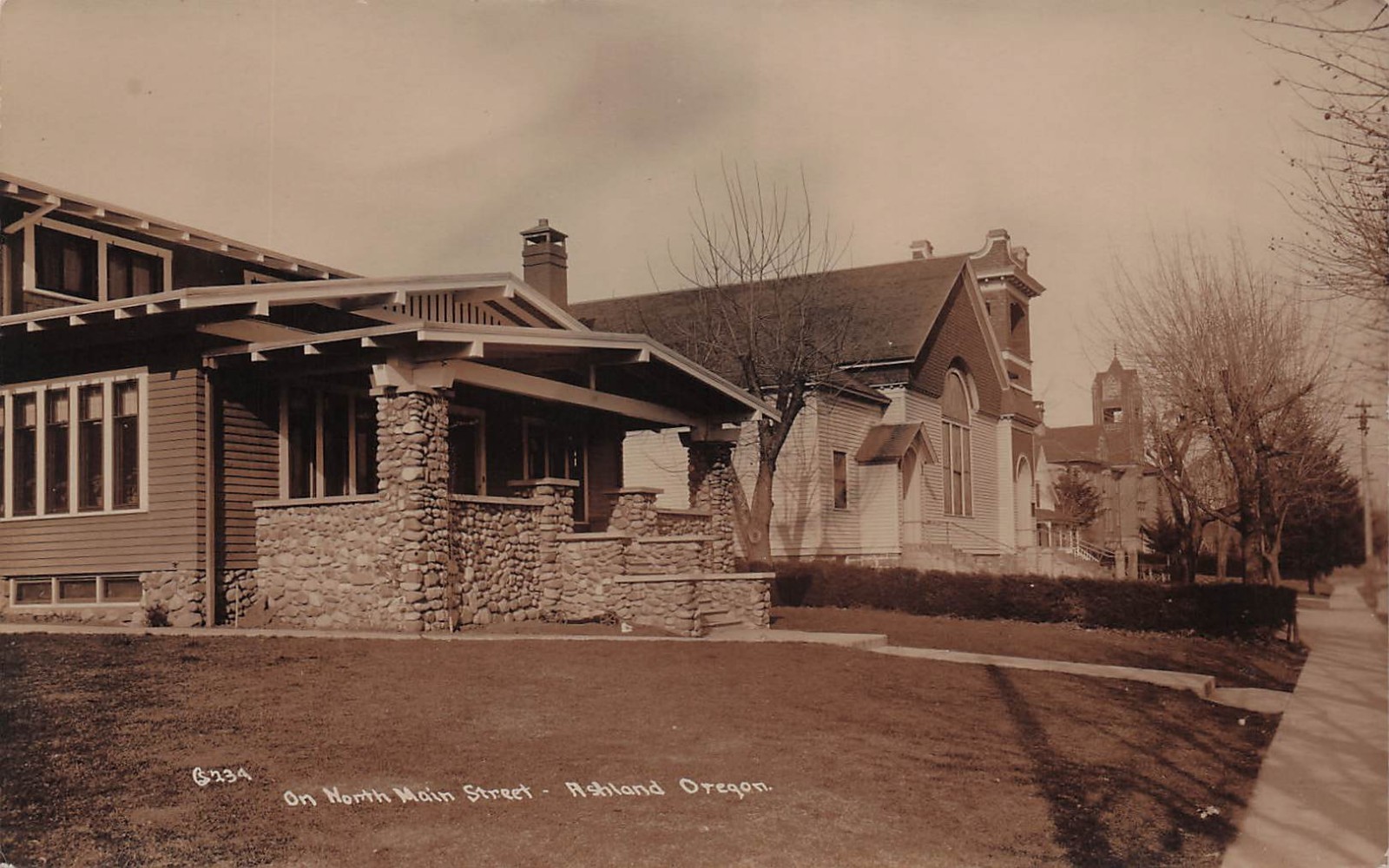 RPPC Ashland OR Oregon North Main Street Methodist Church Photo Postcard 31A