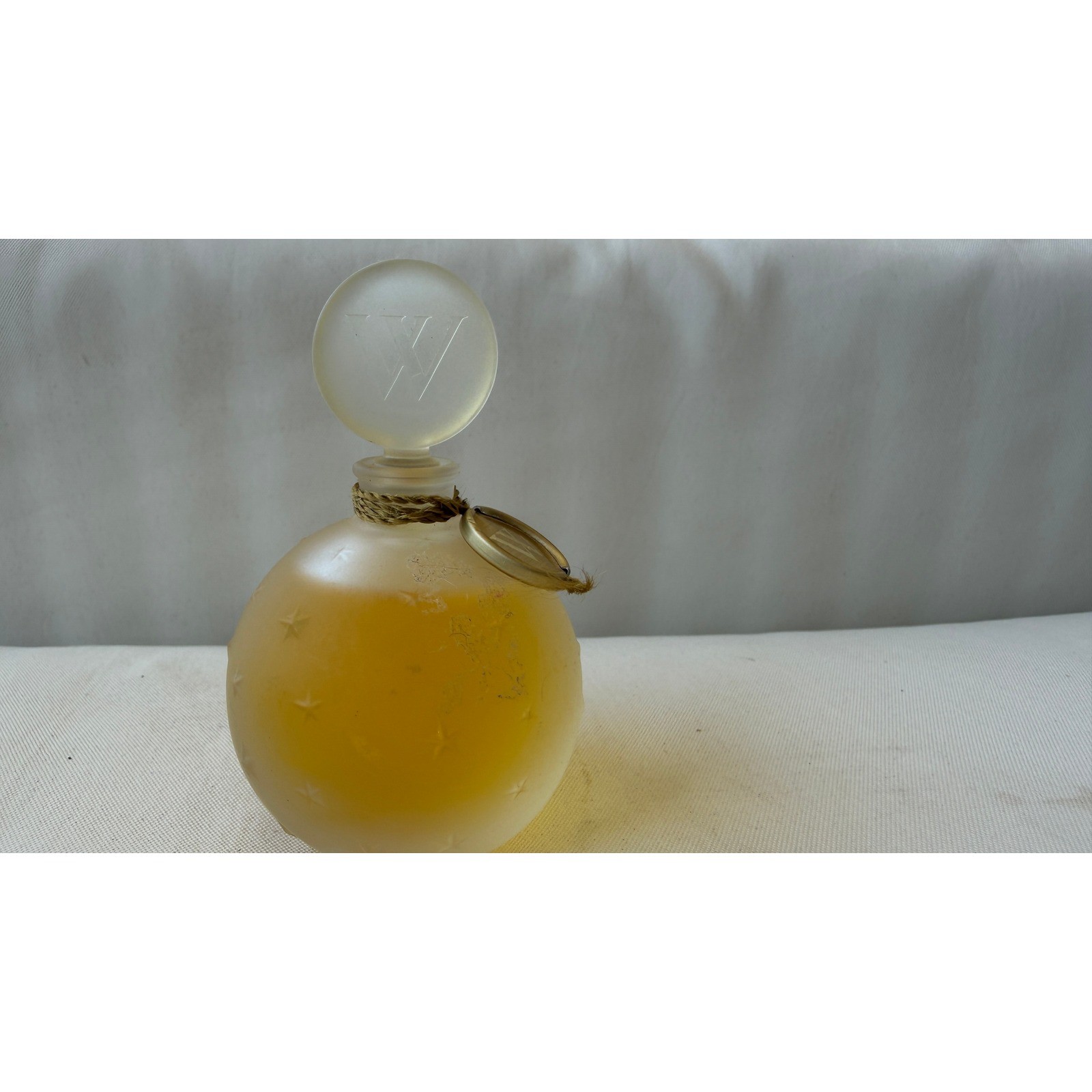 Vintage René Lalique for Worth "Dans La Nuit" 3.5" Glass Star Perfume Bottle