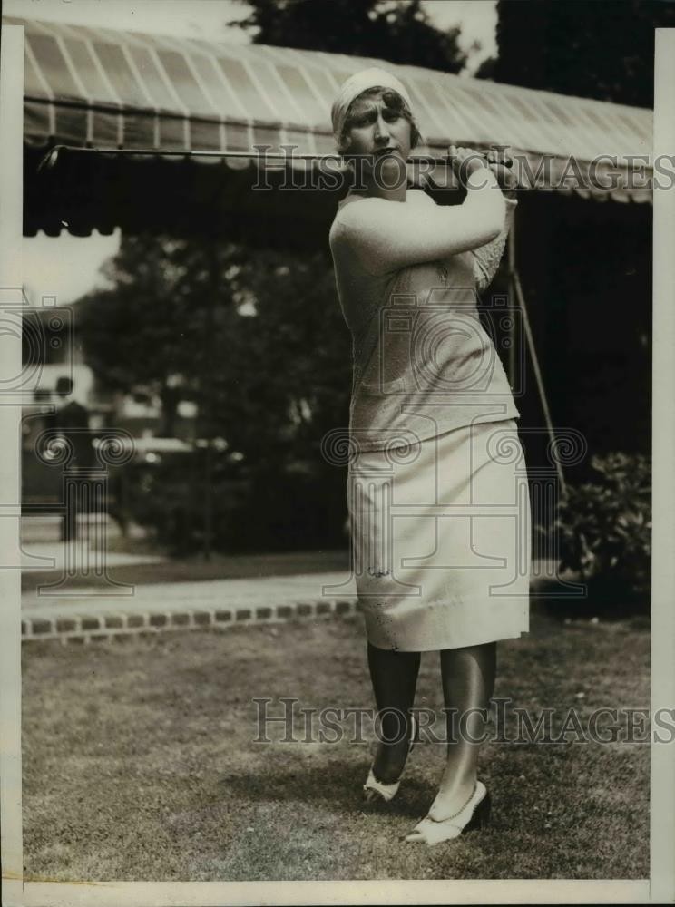 1929 Press Photo Mrs L Federman at annual Women's Invitation golf tournament, NY 1929 Press Photo Mrs L Federman at annual Women's Invitation golf tournament, NY