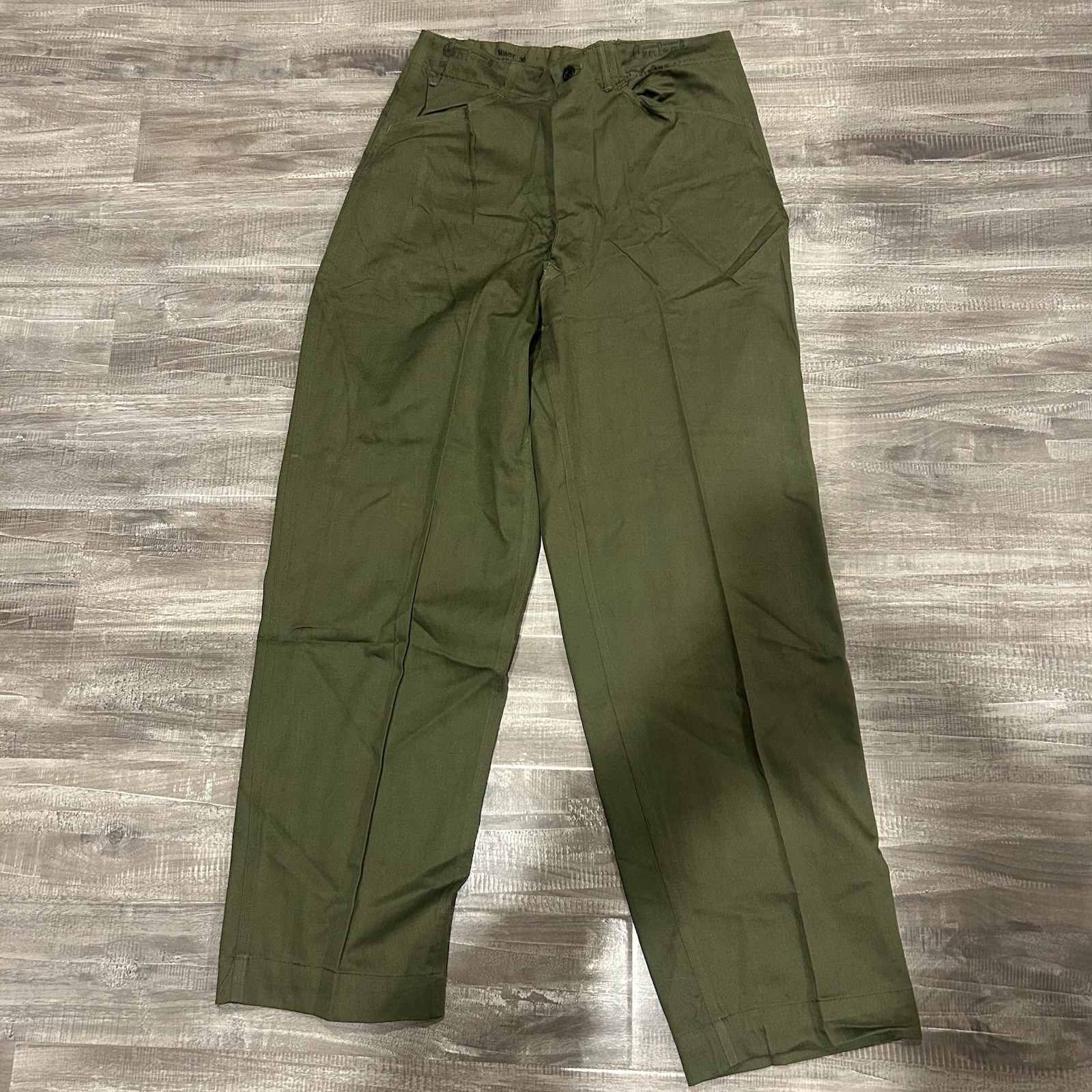 Vintage 1940s WW2 US Navy N3 Olive OD Uniform Twill Trousers Size 30x31 USN Pant Vintage 1940s WW2 US Navy N3 Olive OD Uniform Twill Trousers Size 30x31 USN Pant