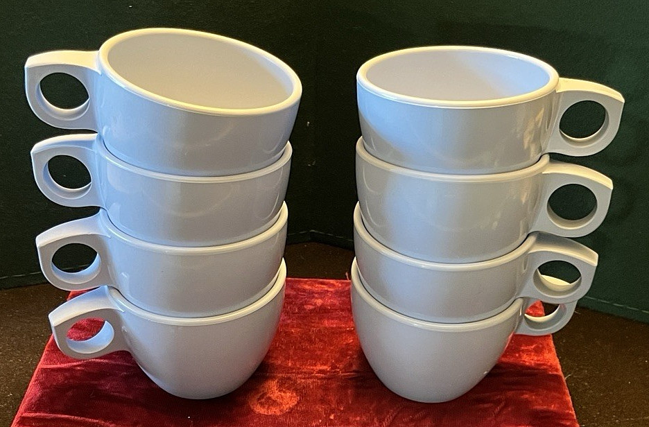 8 VTG WATERTOWN LIFETIME WARE Coffee Cups Light Blue #8 Melamine Melmac USA