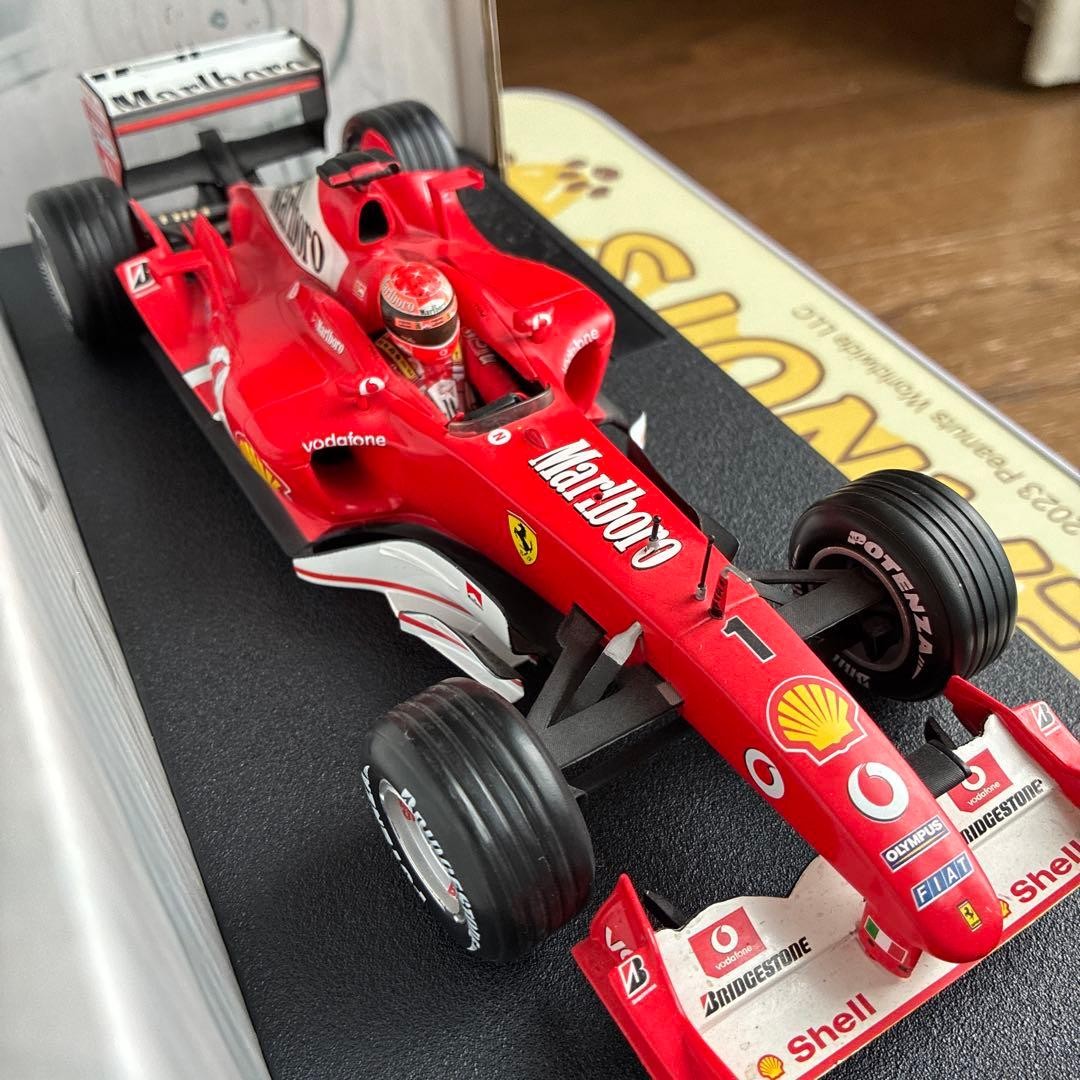 Ferrari F2003 GA Marlboro 1/18 Ferrari F2003 GA Marlboro 1/18