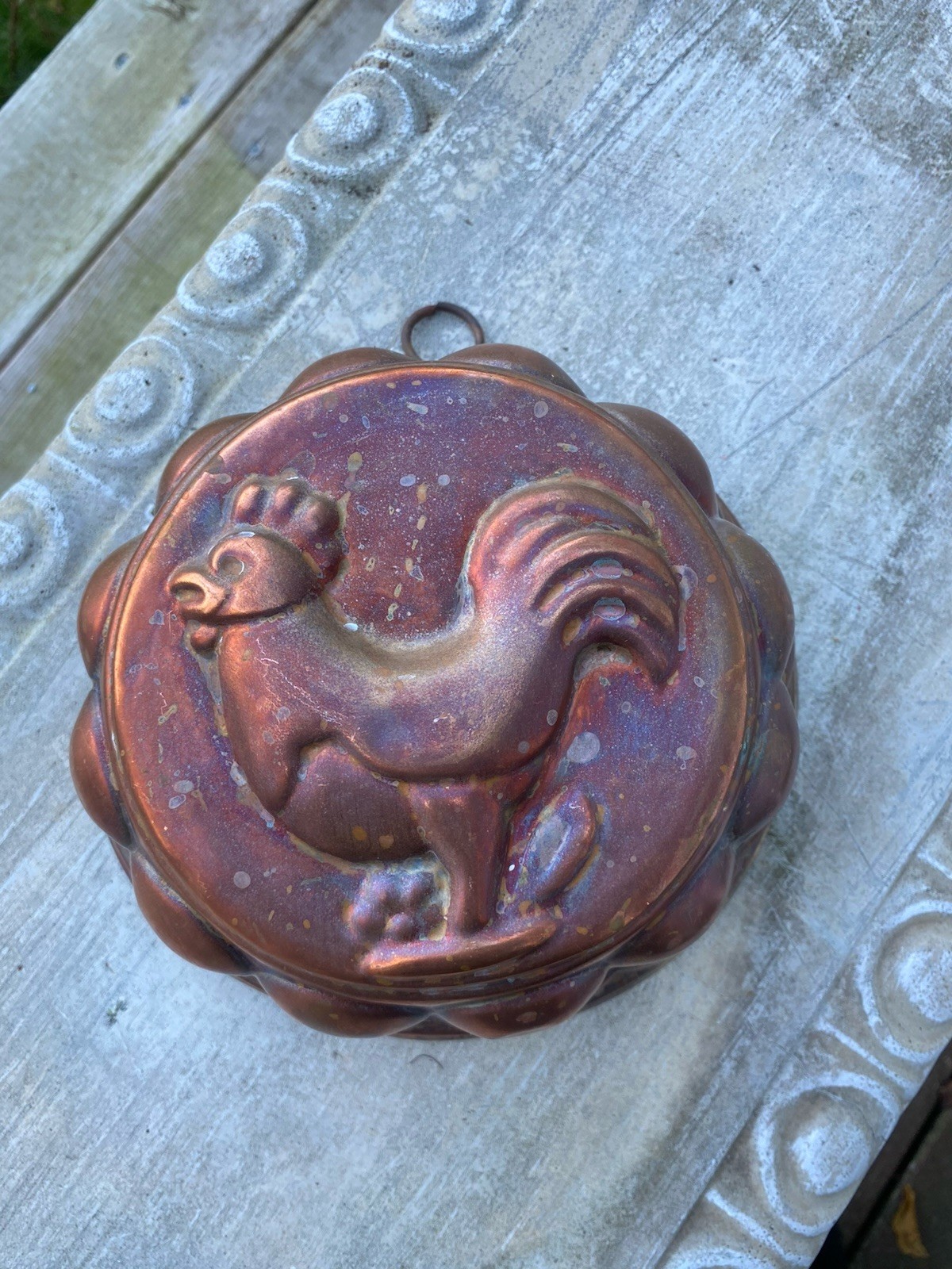 Vintage Antique Round French Copper Rooster Jello Cake Mold 