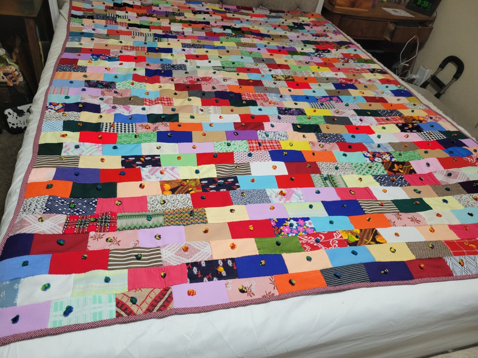 VNTG Homemade Polyester Quilt 56 ×75 Small Rectangle Various Patterns & Colors VNTG Homemade Polyester Quilt 56 ×75 Small Rectangle Various Patterns & Colors